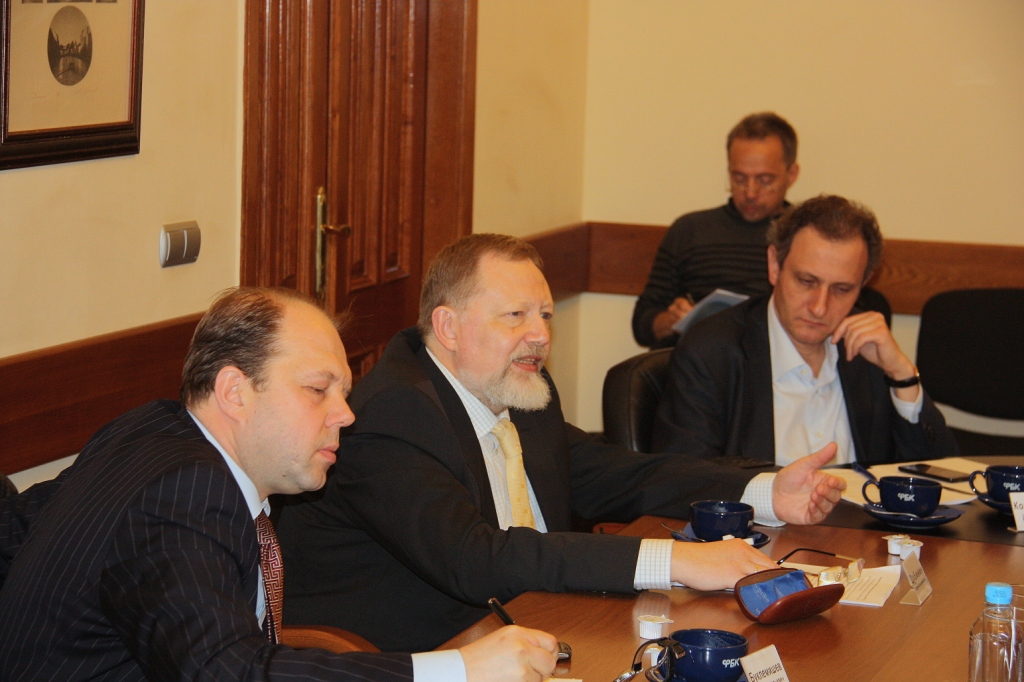 Слева направо: Олег Буклемишев, Сергей Дубинин, Андрей Колесников
