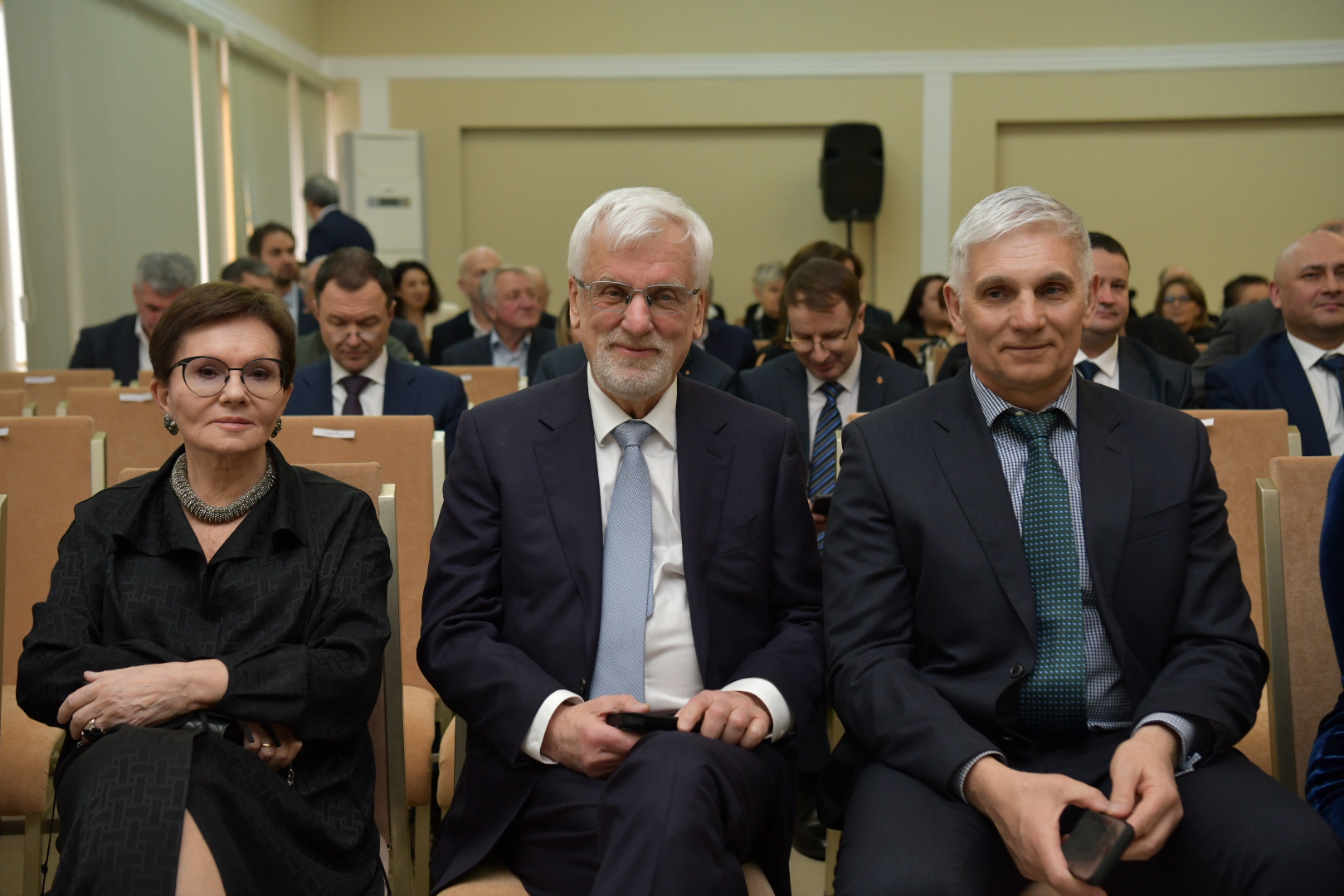 Руководители ФБК приняли участие в праздновании 35летия Банка Абхазии.jpg Руководители ФБК приняли участие в праздновании 35летия Банка Абхазии.jpg